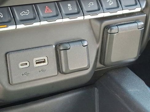 Used 2019 Chevrolet Silverado 1500 LT Trail Boss image 26