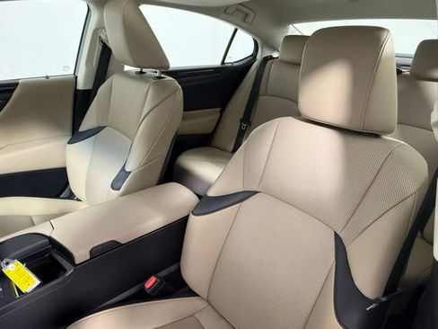 Used 2020 Lexus ES 350 w/ Premium Package FWD image 33