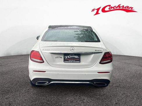 Certified 2018 Mercedes-Benz E 300 4MATIC image 8