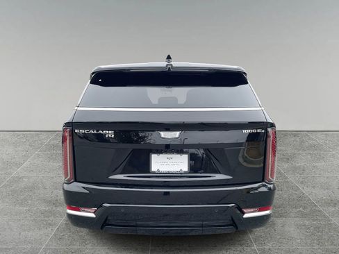 New 2025 Cadillac Escalade IQ Luxury 2 image 4