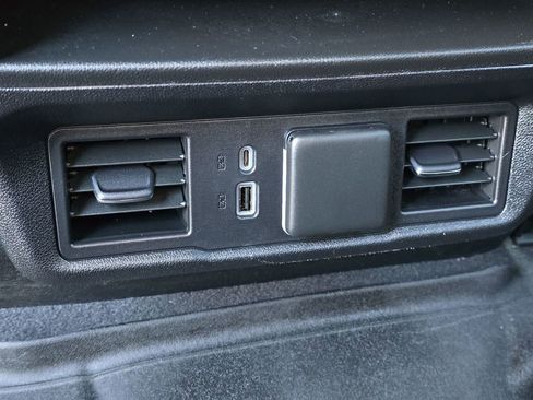 Certified 2022 Chevrolet Silverado 1500 LT image 27