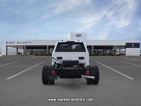 New 2026 Ford F450 4x4 SuperCab Super Duty image 5