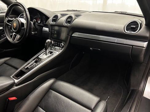 Used 2017 Porsche 718 Boxster S RWD image 14