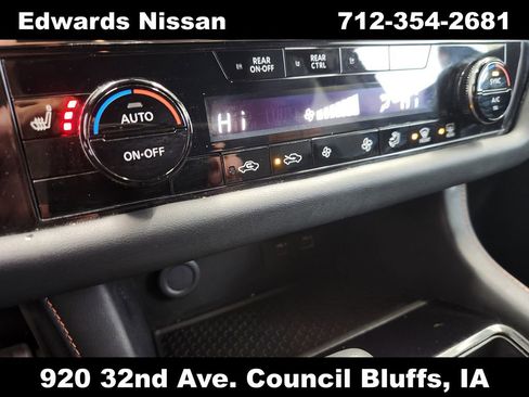 Used 2024 Nissan Pathfinder Rock Creek image 32