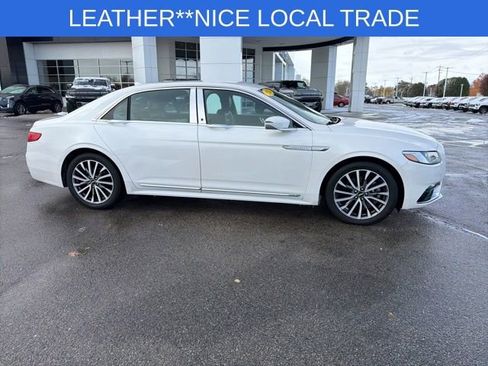 Used 2018 Lincoln Continental Select image 14