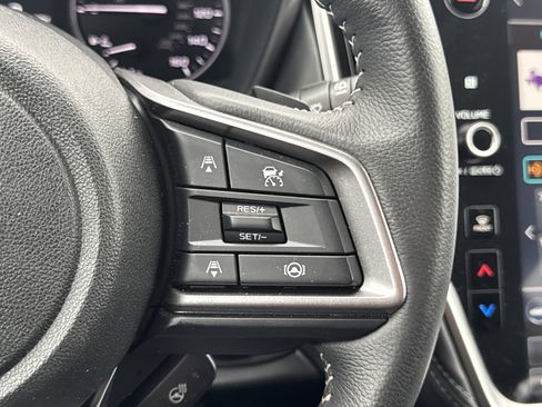 Certified 2025 Subaru Outback Limited image 14