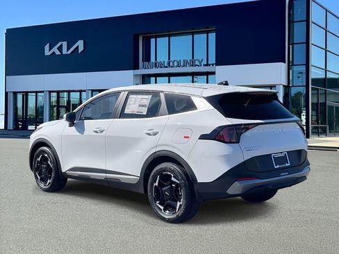 New 2026 Kia Sportage EX image 4