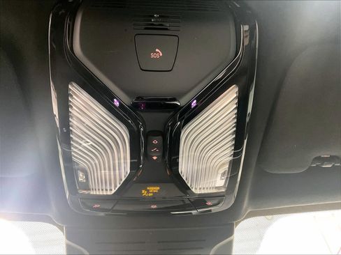 Used 2024 BMW X5 xDrive40i w/ M Sport Package image 27