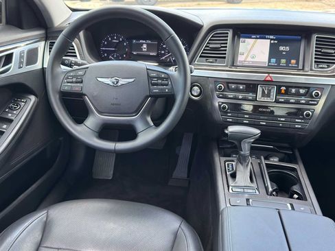Used 2020 Genesis G80 3.8 RWD image 26