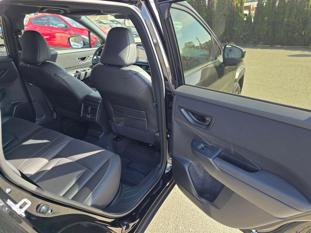 New 2026 Subaru Outback Limited AWD/4WD image 13