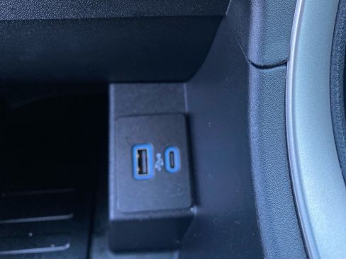 Used 2024 Ford Edge SEL w/ Convenience Package AWD/4WD image 16