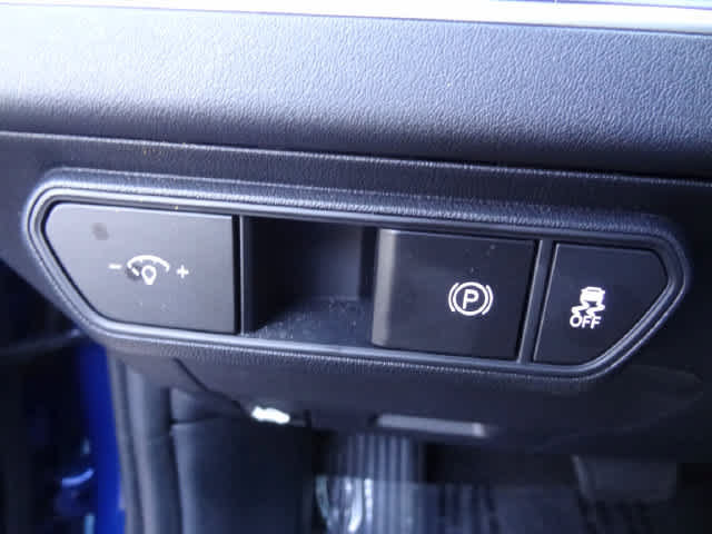 Used 2025 Kia K4 FWD image 14
