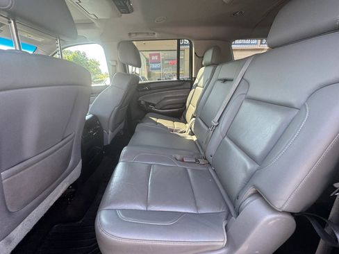 Used 2015 Chevrolet Suburban LT AWD/4WD image 19