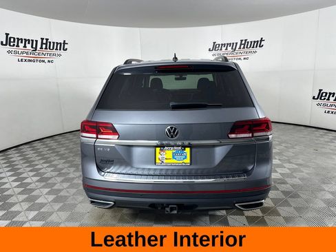 Used 2023 Volkswagen Atlas SE w/ Panoramic Sunroof Package FWD image 7