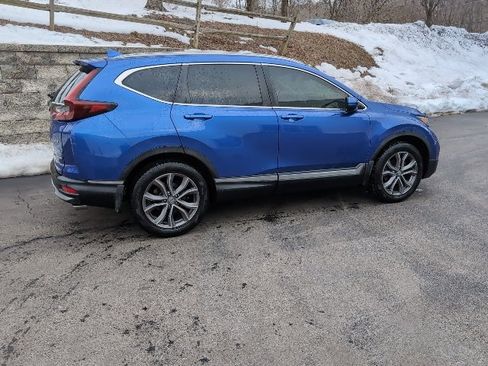 Used 2021 Honda CR-V Touring image 3