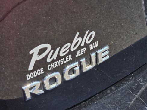 Used 2012 Nissan Rogue SL AWD/4WD image 12