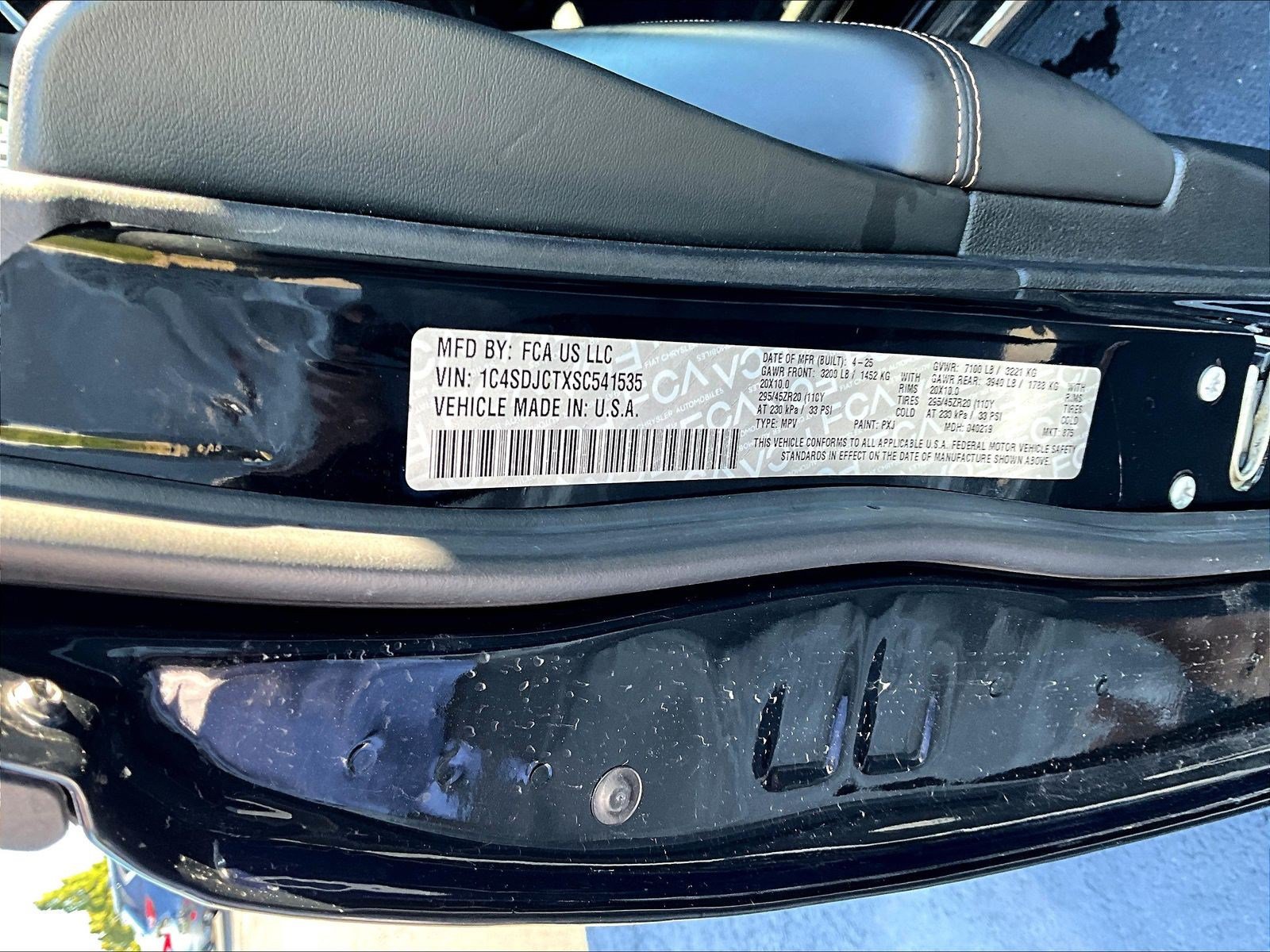 Used 2025 Dodge Durango R/T AWD/4WD image 5