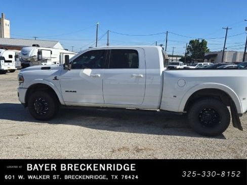 Used 2020 RAM 3500 Laramie image 8