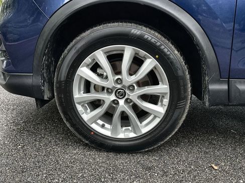 Used 2021 Nissan Rogue Sport S AWD/4WD image 12