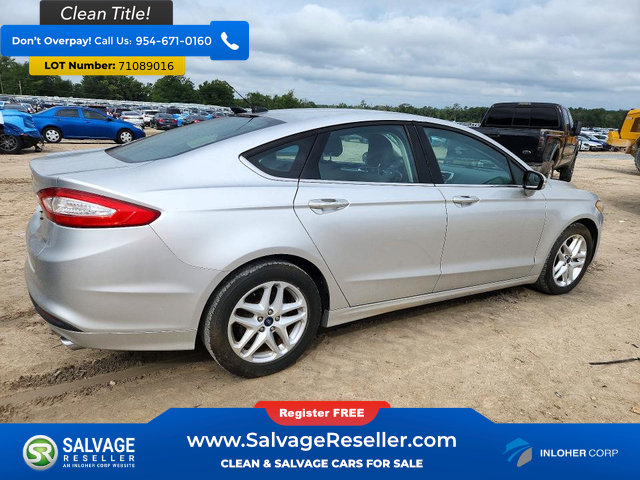 Used 2014 Ford Fusion SE FWD image 4