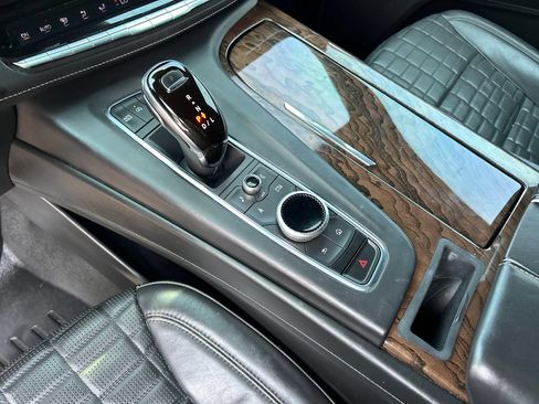 Used 2021 Cadillac Escalade Premium Luxury Platinum w/ LPO, Floor Liner Package AWD/4WD image 22