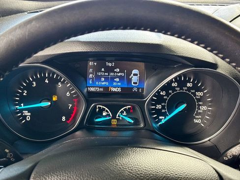 Used 2017 Ford Escape Titanium AWD/4WD image 14