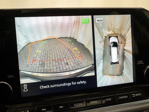 Used 2021 Nissan Rogue SL w/ Premium Package image 15