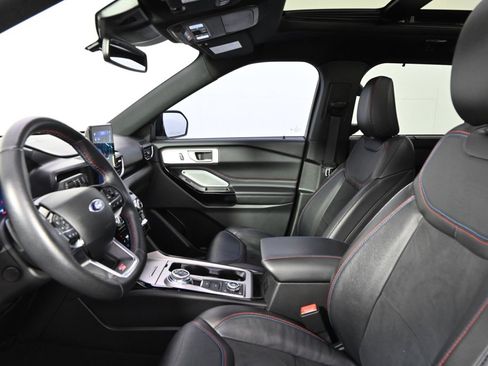 Used 2023 Ford Explorer ST w/ Equipment Group 401A image 13