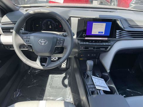 New 2026 Toyota Camry SE FWD image 22