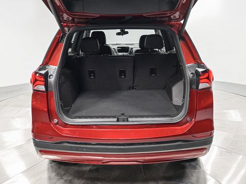Used 2023 Chevrolet Equinox RS w/ RS Leather Package image 6