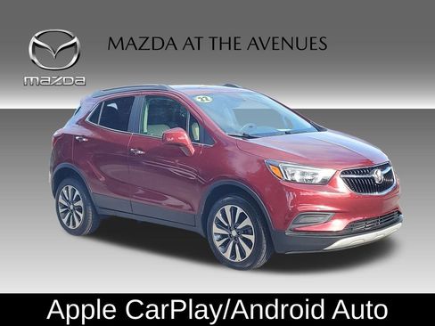Used 2022 Buick Encore Preferred w/ Safety Package image 3
