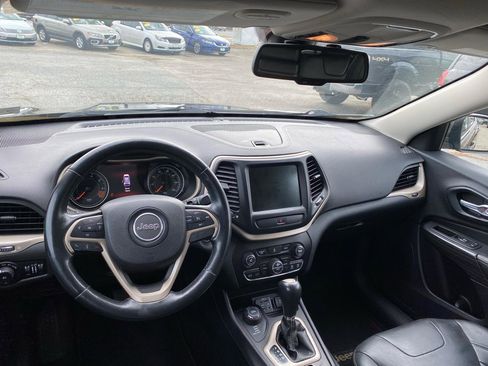 Used 2015 Jeep Cherokee Limited image 9
