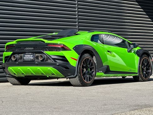 Used 2024 Lamborghini Huracan Sterrato image 8