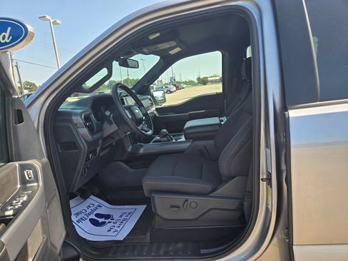 Used 2025 Ford F150 XLT w/ Equipment Group 302A MID AWD/4WD image 7