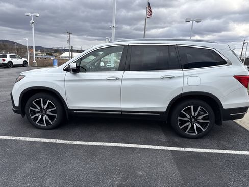 Certified 2022 Honda Pilot TrailSport image 6