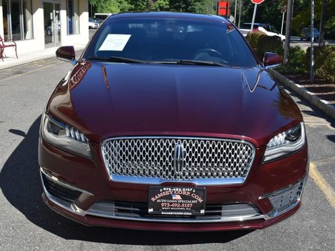 Used 2017 Lincoln MKZ Select w/ Climate Package FWD image 9