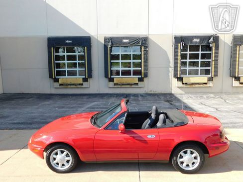 Used 1990 MAZDA MX-5 Miata image 3