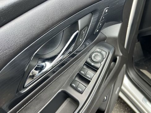 Used 2021 Chevrolet Traverse High Country w/ LPO, Floor Liner Package image 16