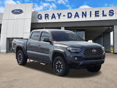 Used 2023 Toyota Tacoma TRD Off-Road w/ Technology Package AWD/4WD image 1