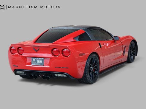 Used 2006 Chevrolet Corvette Coupe w/ Preferred Equipment Group image 9