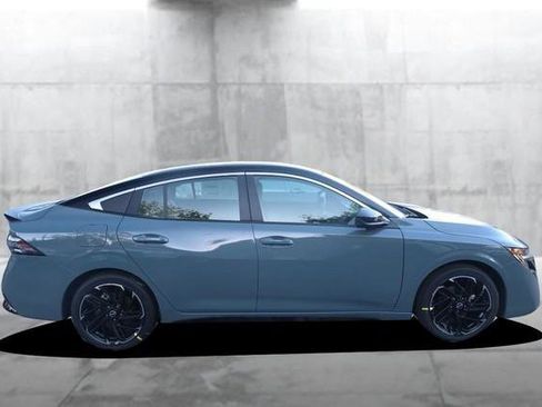 New 2026 Nissan Sentra SR FWD image 5