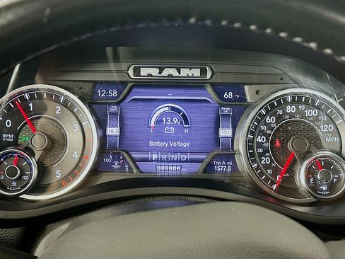 Used 2023 RAM 2500 Laramie AWD/4WD image 19