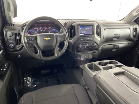 Used 2019 Chevrolet Silverado 1500 Custom w/ Custom Convenience Package image 14