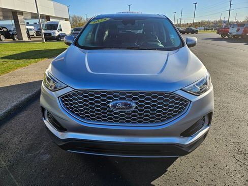 Used 2024 Ford Edge SEL AWD/4WD image 3