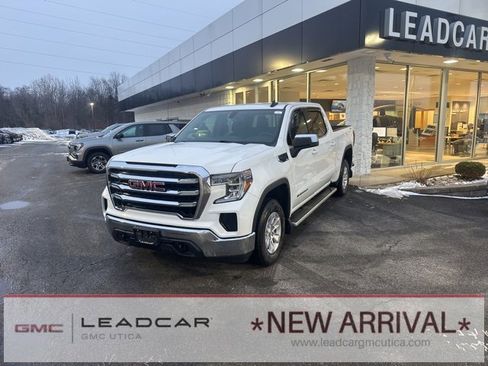 Used 2021 GMC Sierra 1500 SLE w/ Preferred Package image 1
