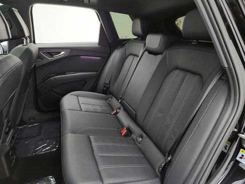 Used 2023 Audi Q4 e-tron Premium Plus w/ Premium Plus RWD image 15