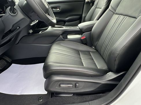New 2026 Honda HR-V EX-L image 22
