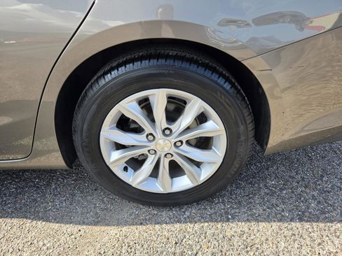 Used 2020 Chevrolet Malibu LT FWD image 25