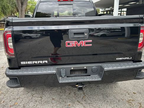 Used 2017 GMC Sierra 1500 Denali AWD/4WD image 37