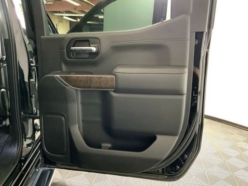Used 2022 GMC Sierra 1500 Denali AWD/4WD image 32